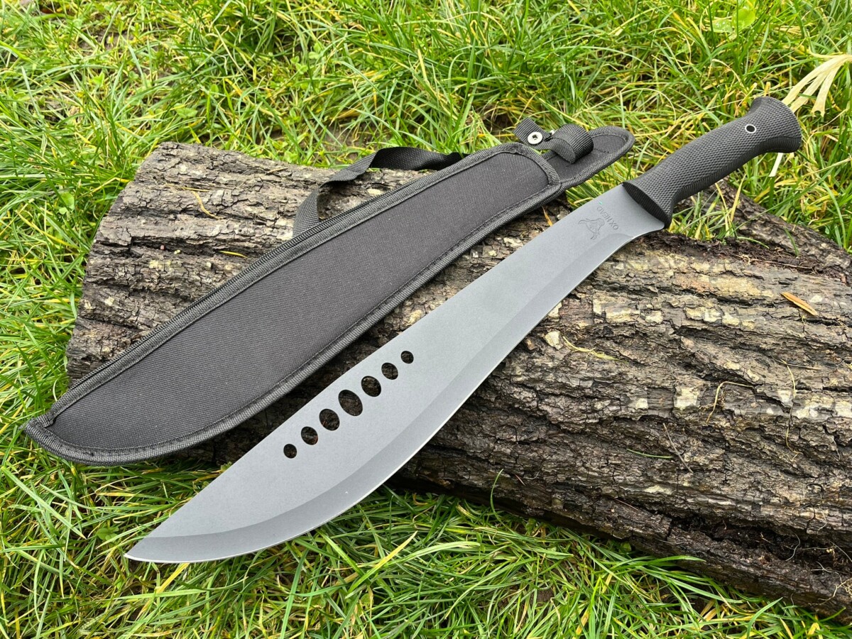 IMG_4291 machette bolo 51 cm full tang lame 38 cm acier revetement noir graphite etui sangle OXHEAD