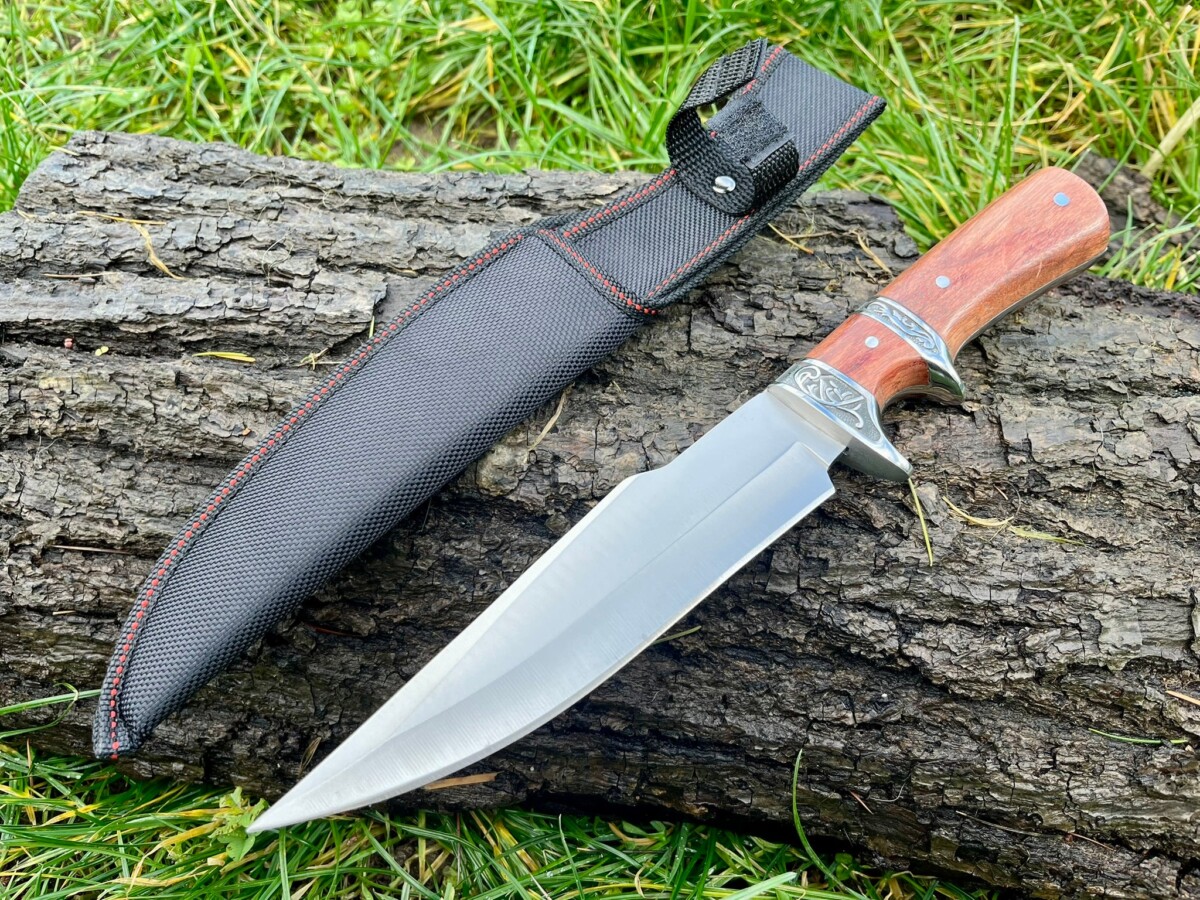 couteau russe 30cm acier 420HC garde ergonomique prise avancée vue principale
