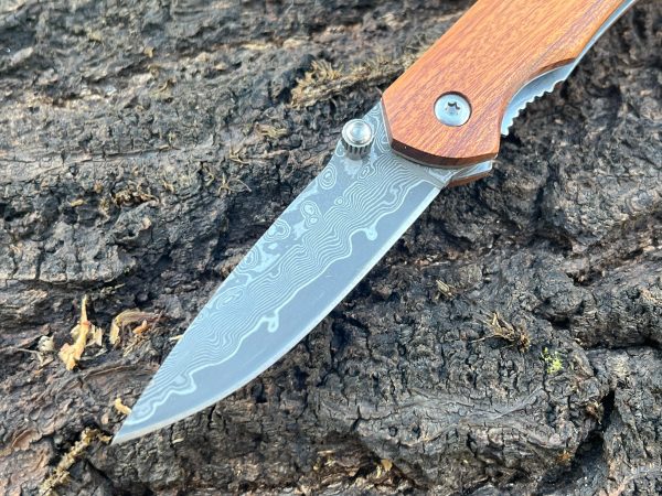Couteau pliant Damas VG10 – Guillochage dorsal – Palissandre