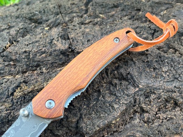 Couteau pliant Damas VG10 – Guillochage dorsal – Palissandre