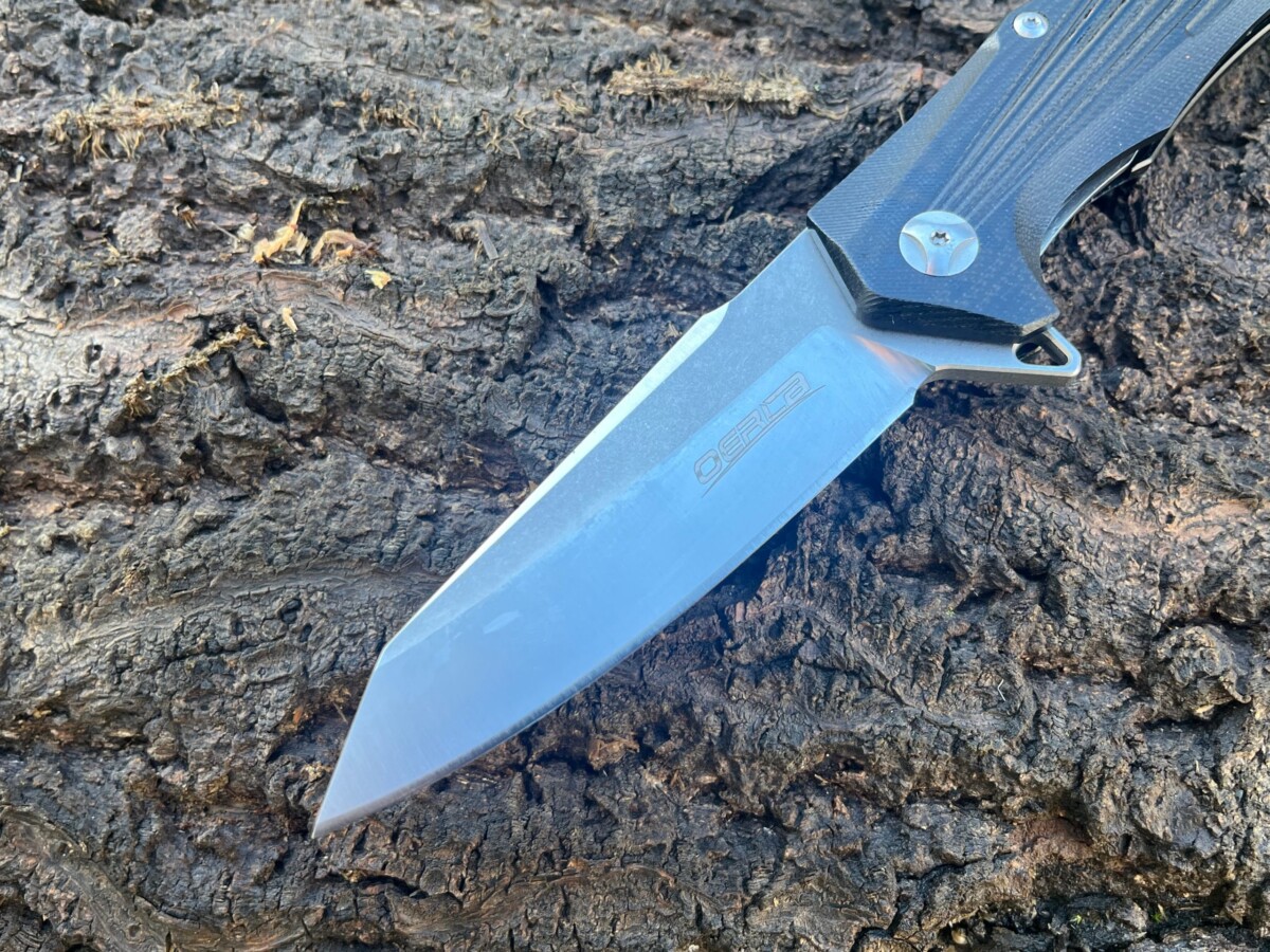 Couteau OERCA – Pliant tactique D2 – Tanto modifié