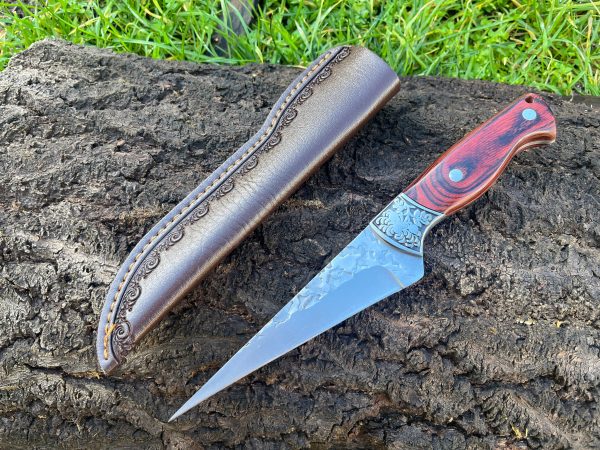 Couteau de découpe acier - lame martelée vendetta des Jos - pointe fine - étui
