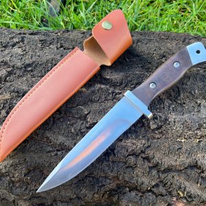 Couteau droit à garde - style chasse classique