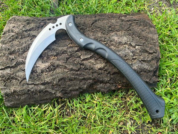 IMG_6741-1.jpg Serpe tactique hawkbill – outil de coupe outdoor
