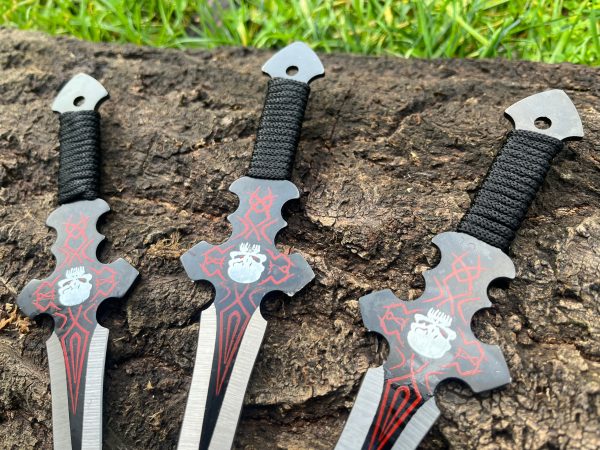 Set de 3 couteaux de lancer – modèle expendable rouge