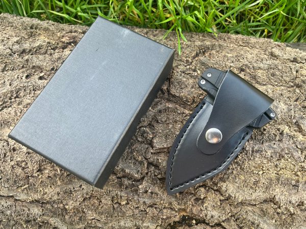 IMG_6844_84bc2128-072b-41fd-a66e-c64150aa0f7b-1.jpg Couteau convertible D2 – Push Dagger / Droit