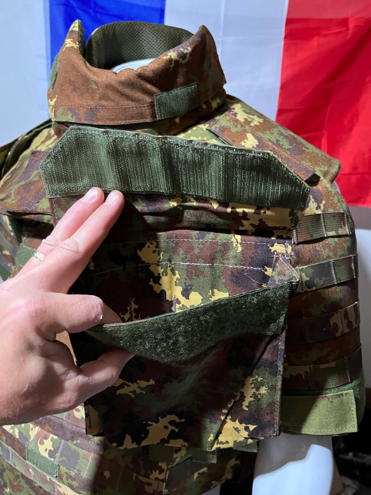 gilet de protection intégral NIJ IIIA NIJ IV Italie multi zones kevlar céramique