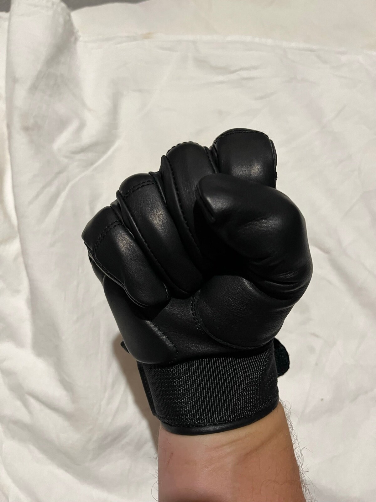 IMG_7625 Gants lestés DÉFENSEUR LLF cuir - kevlar - EVA