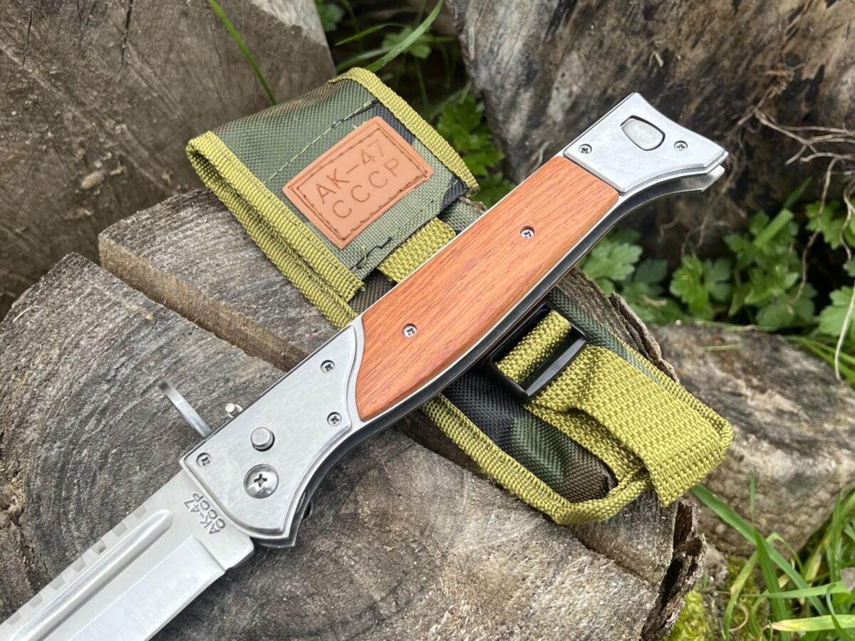 IMG_7664 manche bois couteau cccp ak47 acier