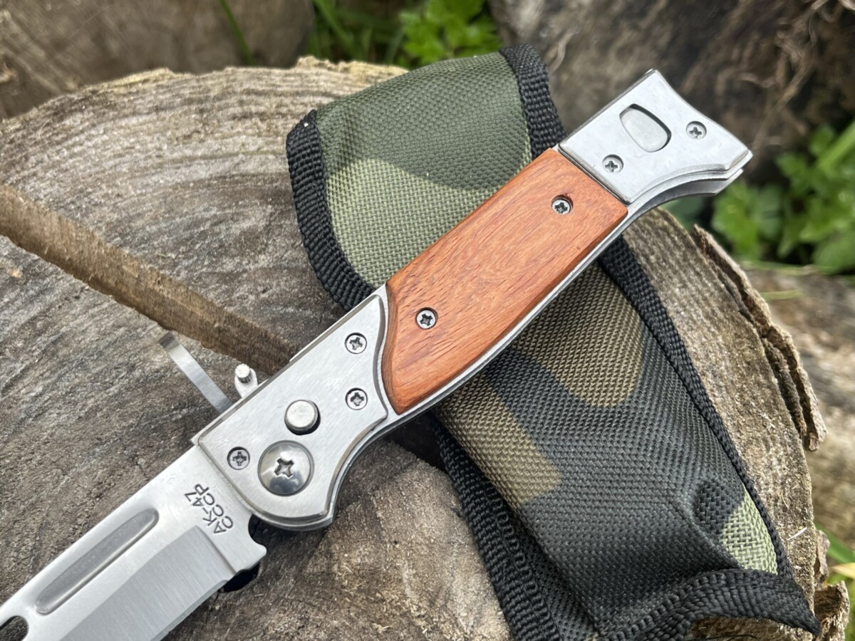IMG_7670 manche bois couteau cccp ak47 acier