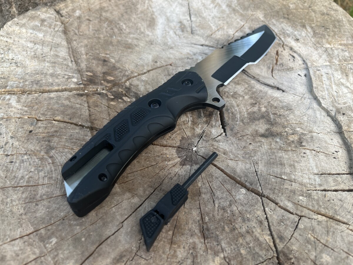 APEX – Couteau Fixe Tracker avec Firesteel – Black ou Steel