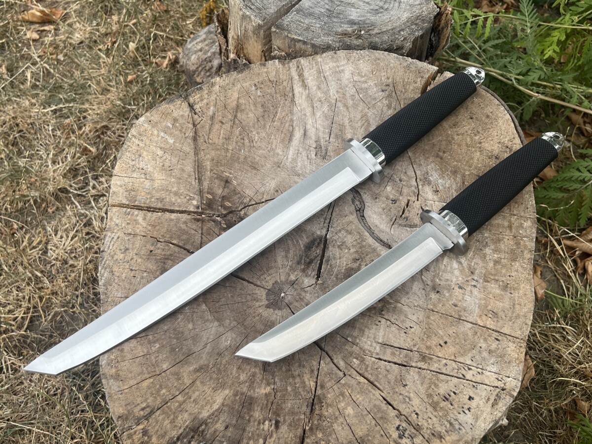 Couteau Tanto fixe - lame 18 ou 30 cm et 5 mm
