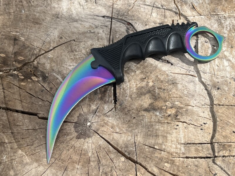 Karambit lame polychrome