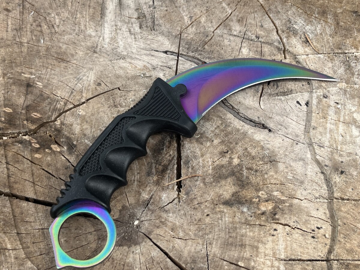 IMG_8672 Karambit lame polychrome