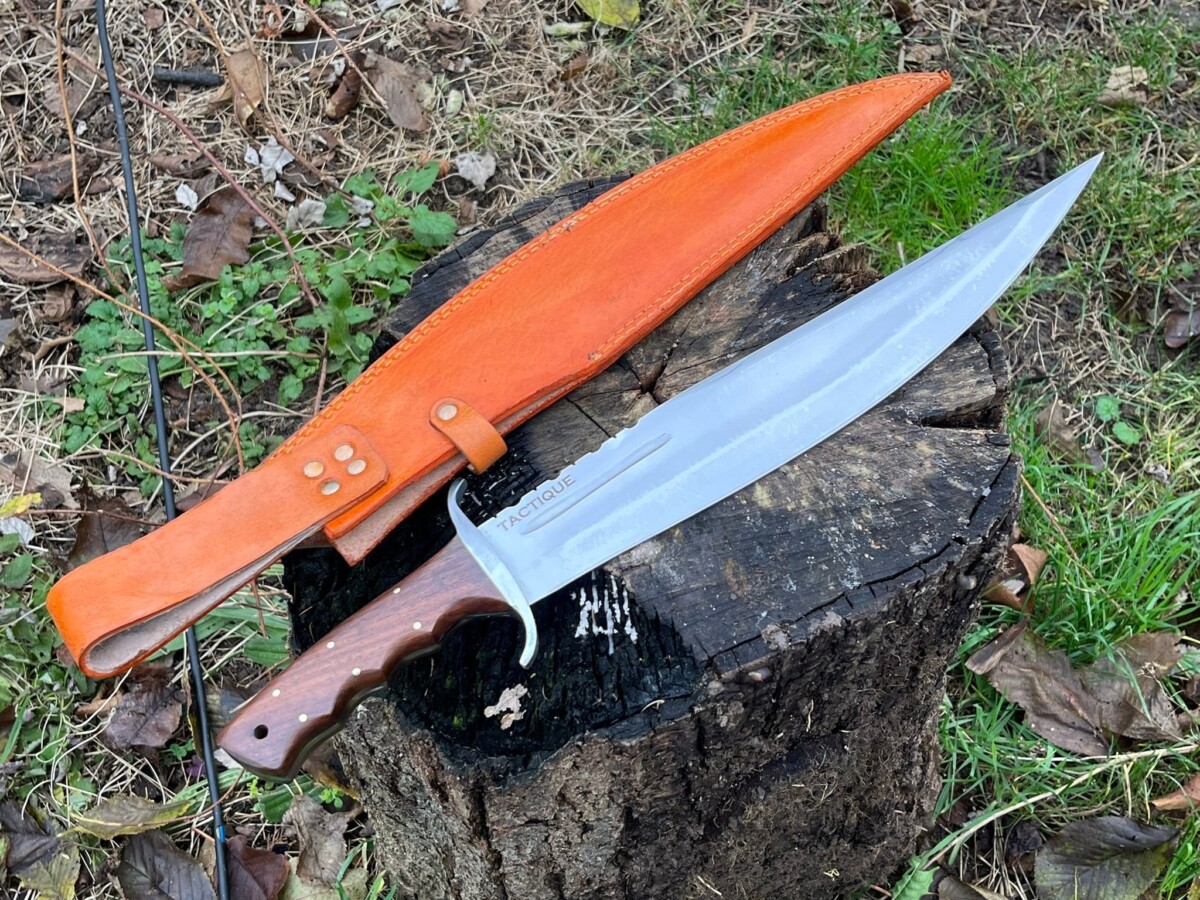 couteau bowie LLF 47,5cm acier carbone poli manche bois de rose étui cuir vue principale