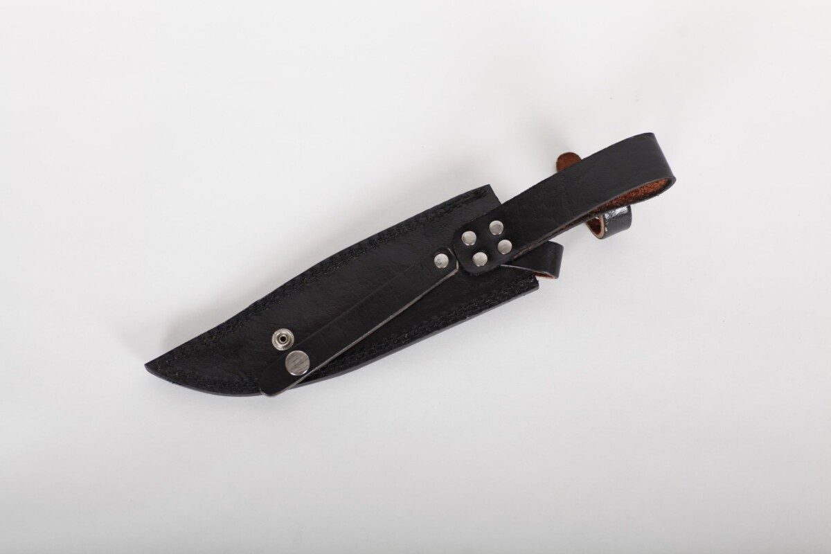 MG_8179_9682d1b4-8089-4596-a2a0-2c958bb291d6-1.jpg Couteau bowie tactique forgé damas LLF 35cm étui MOLLE