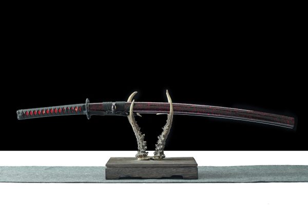 Katana LLF Blood Shadow – Acier T10 – Lame 72 cm – Full Tang – Trempe à l’huile