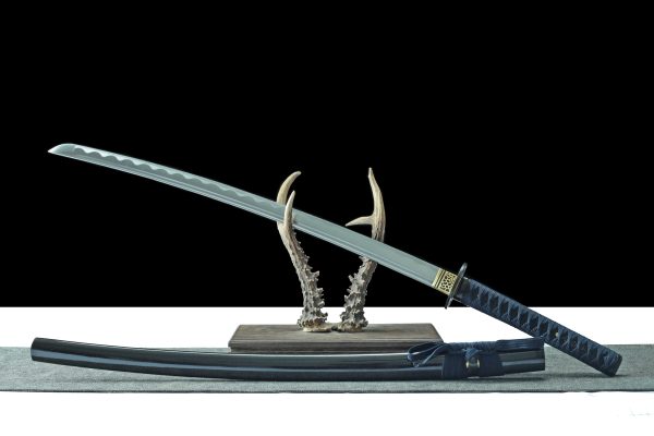 3 Katana Shadow Blue – Lame 72 cm – Acier 1045 – Full Tang – Trempe à l’huile