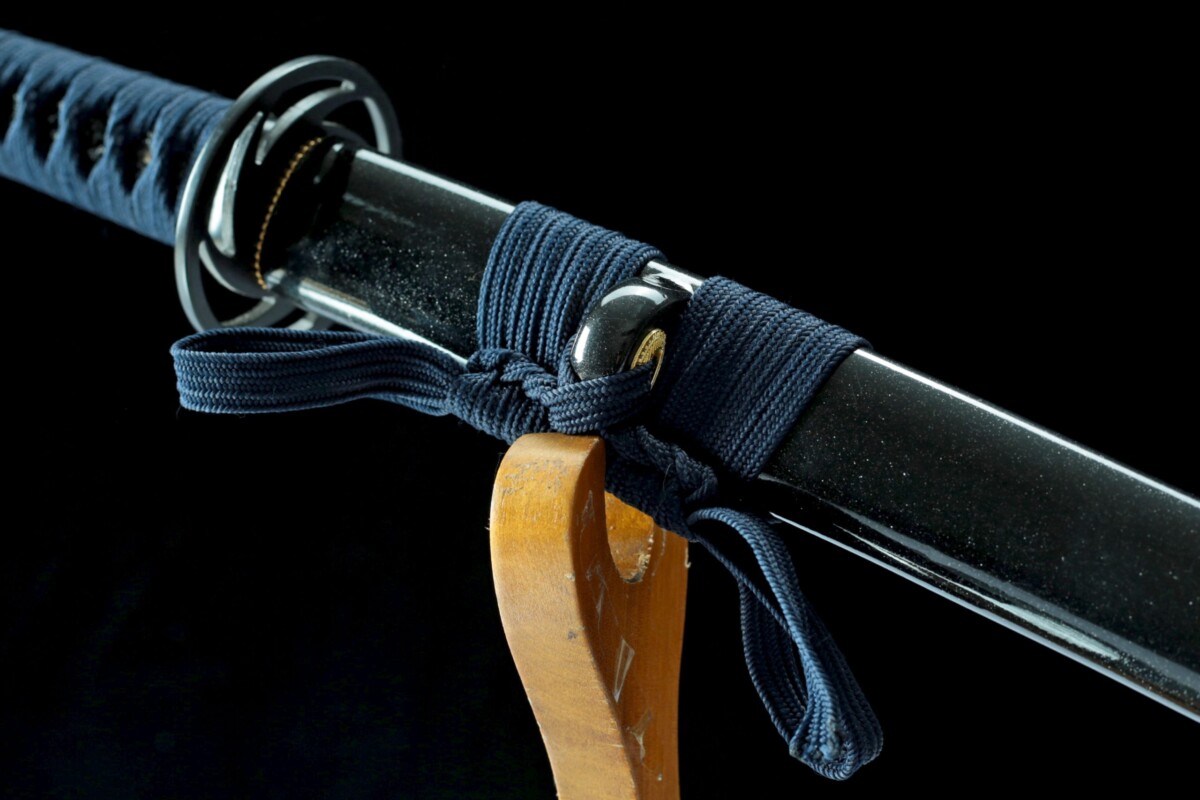 8 Katana Shadow Blue – Lame 72 cm – Acier 1045 – Full Tang – Trempe à l’huile