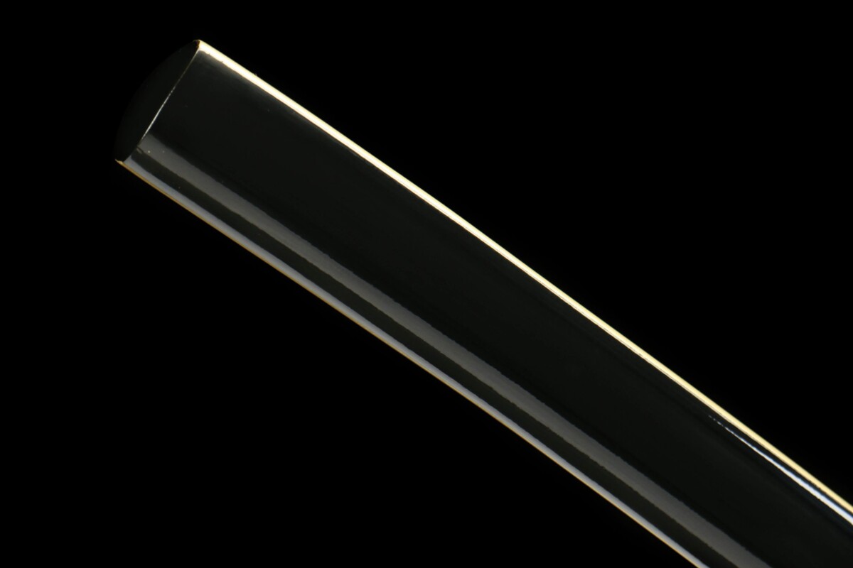 IMG_6733 Katana LLF Black Gold – Acier T10 – Lame 72 cm – Full Tang – Trempe à l’huile
