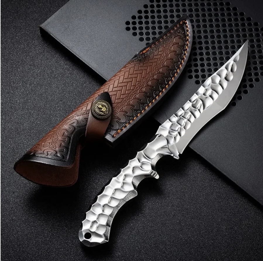 Screenshot Couteau martelé VG10 Dragonspire Edge – lame 13,5 cm – étui cuir premium