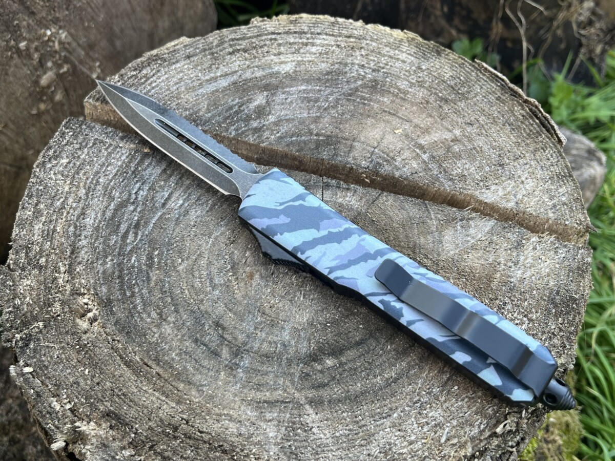 Couteau OTF LLF Urban Frost – Lame Spear 9 cm – Dentelé