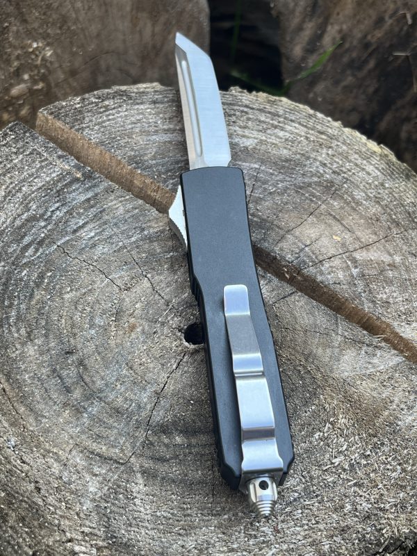 IMG_7456 Couteau automatique OTF RUPTURE Tanto 9 cm D2