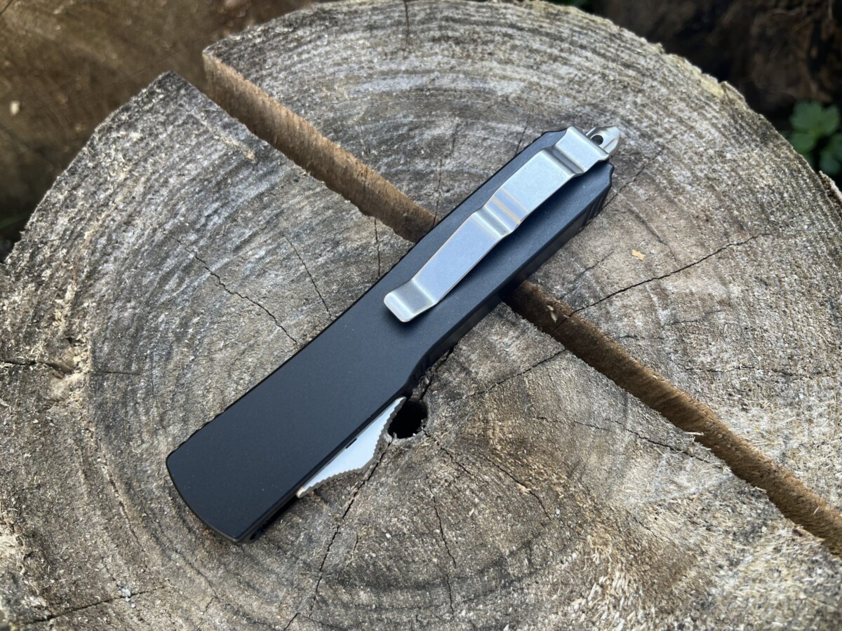 IMG_7458 Couteau automatique OTF RUPTURE Tanto 9 cm D2