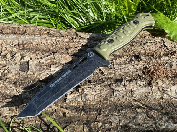 Couteau TACTICAL KNIVES lame tanto D2 fourreau KYDEX