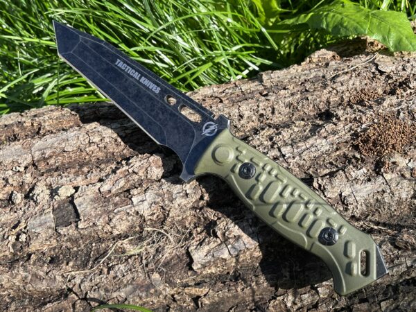 Couteau TACTICAL KNIVES lame tanto D2 fourreau KYDEX