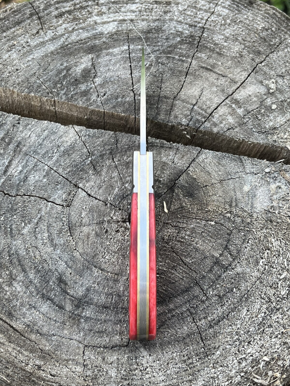 Couteau pliant traditionnel 14C28N Sandvik manche os rouge