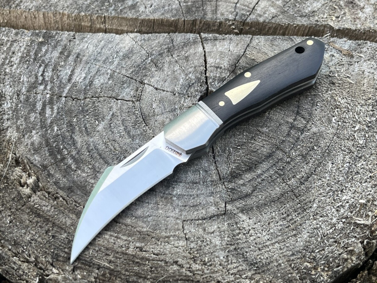 couteau pliant hawkbill noir 14C28N