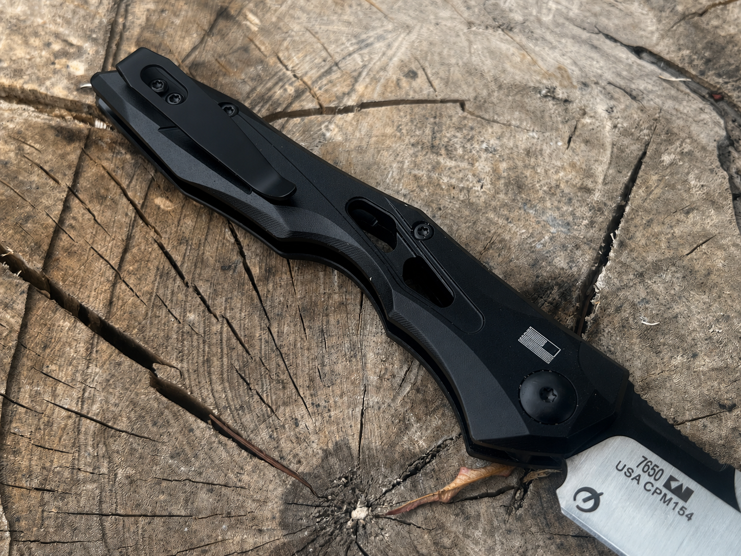 Couteau Automatique CPM 154 – Lame Seax Wharncliffe – Image 4