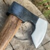 Hache Scandinave – Acier 1095 – Lame à Barbe – Manche Frêne