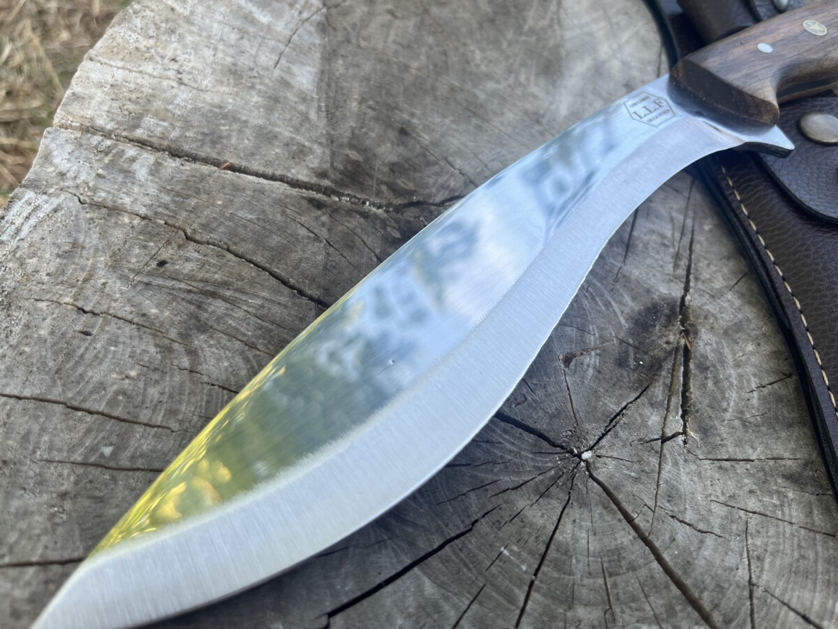 IMG_8922 Couteau Recurve LLF lame X46Cr13 finition polie miroir