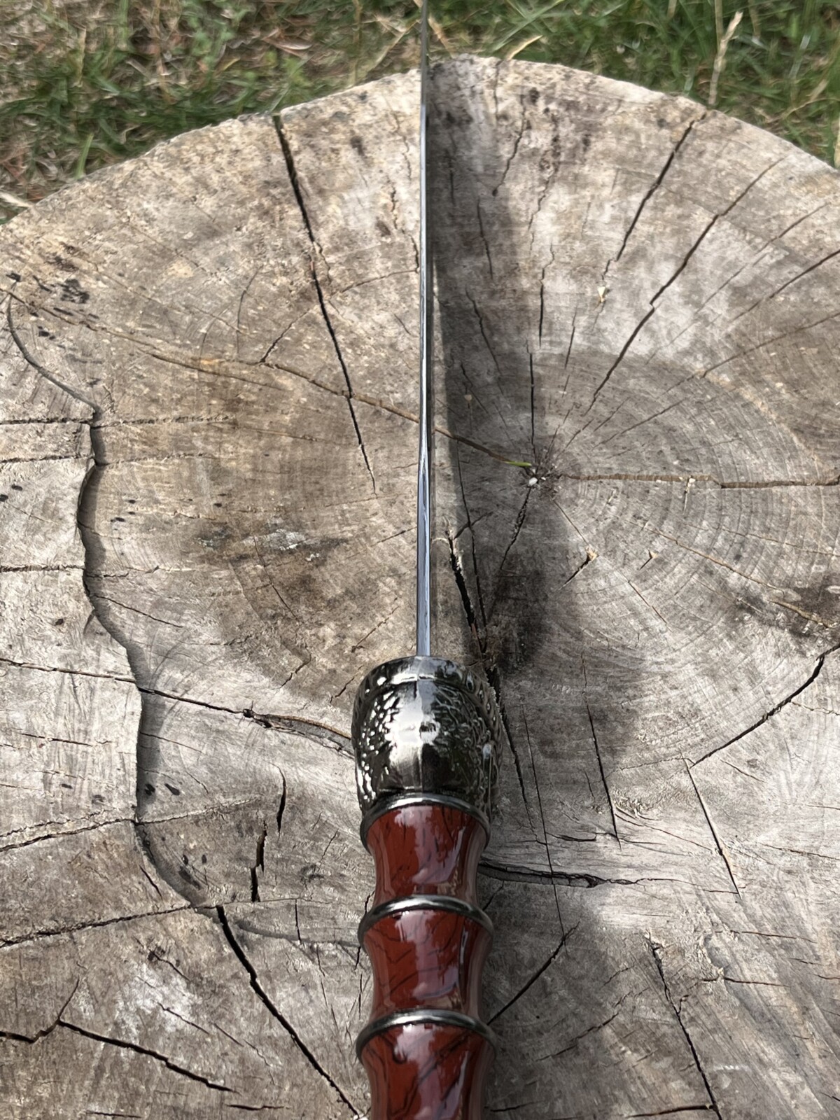 IMG_8979 Gladius ornemental 43 cm lame acier carbone gravée avec fourreau