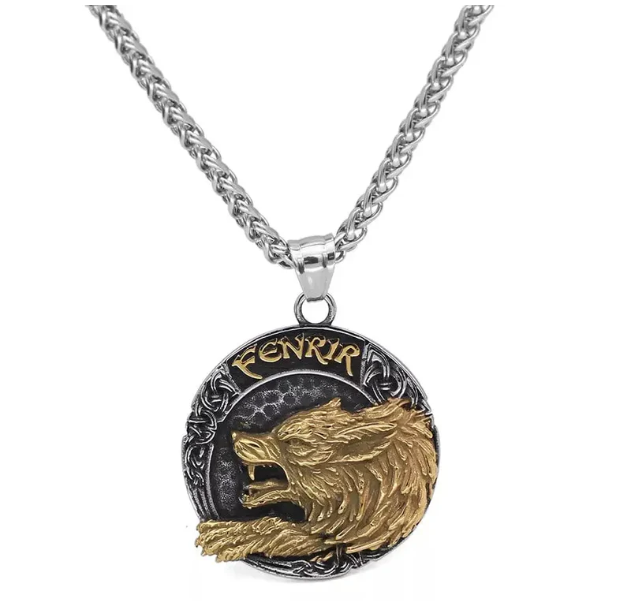 Collier Viking Fenrir avec pendentif rond bicolore et chaîne argentée sur fond blanc
