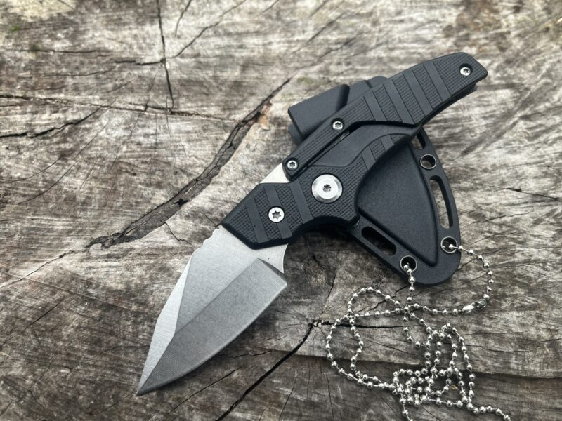 Couteau convertible D2 avec étui Kydex et chaînette tour de cou