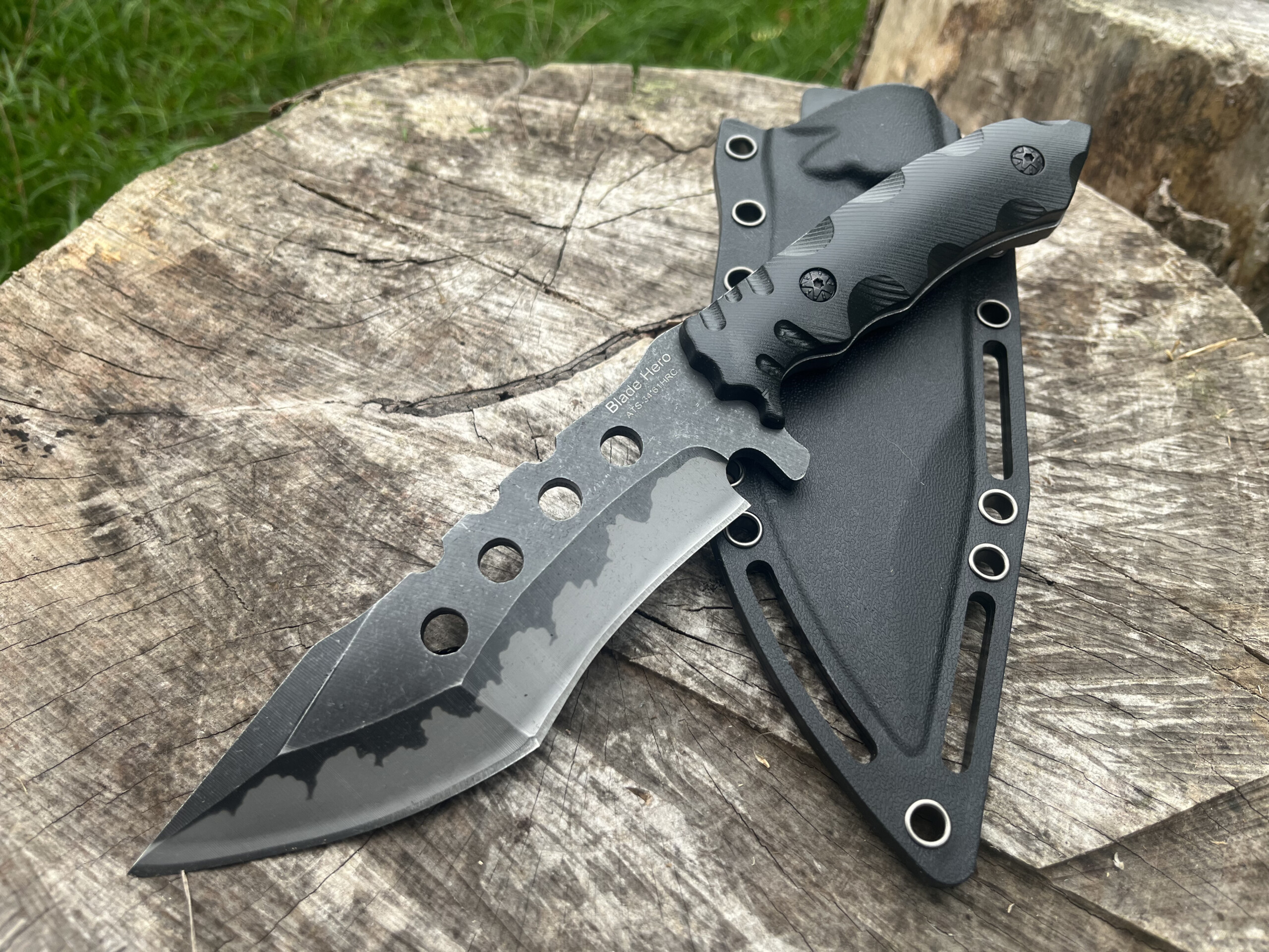 Couteau bushcraft 420HC Blade Hero avec étui Kydex