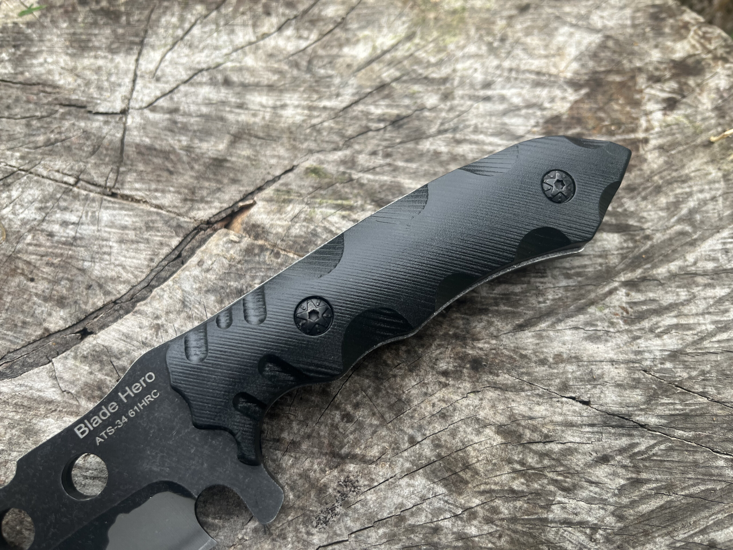Manche ergonomique en fibre de verre noire Blade Hero